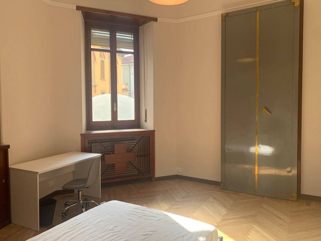 appartamento in affitto a Torino in zona Cit Turin