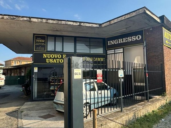 locale commerciale in affitto a Torino in zona Barca