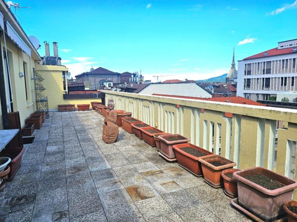 appartamento in affitto a Torino in zona Centro Storico