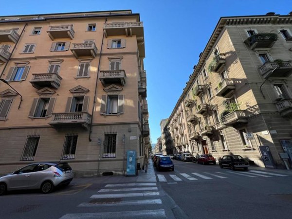 appartamento in affitto a Torino in zona Crocetta