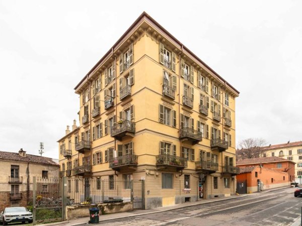 appartamento in affitto a Torino in zona Aurora