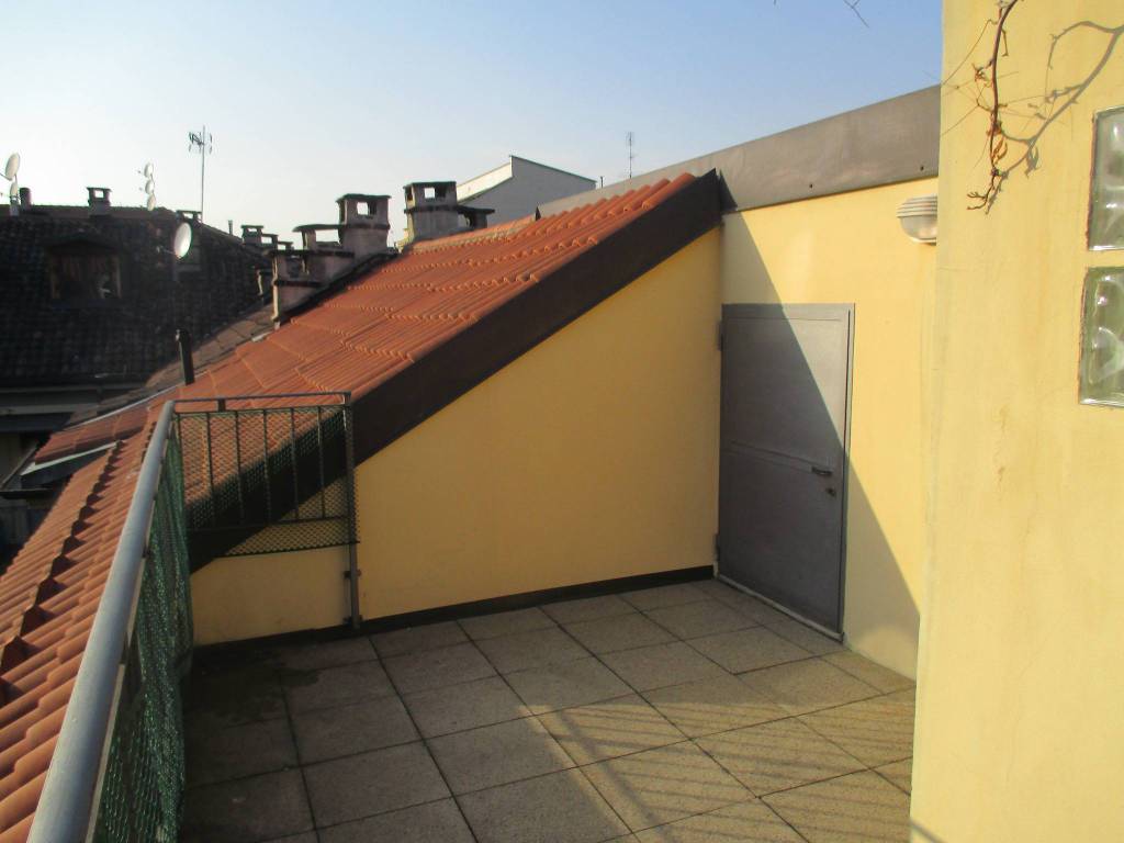 appartamento in affitto a Torino in zona Cit Turin