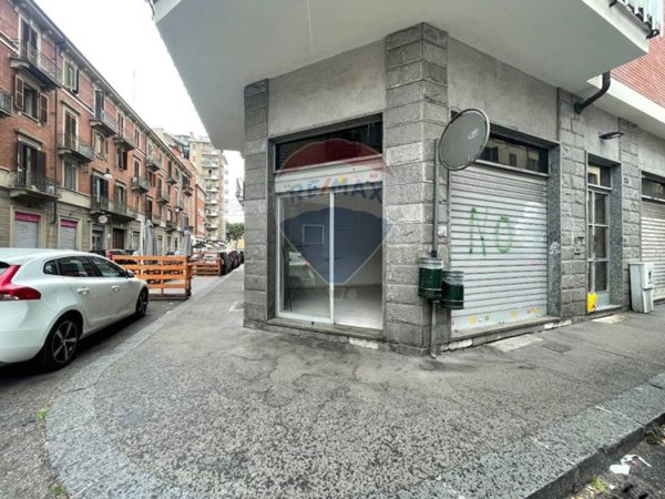 negozio in affitto a Torino in zona Borgo San Paolo