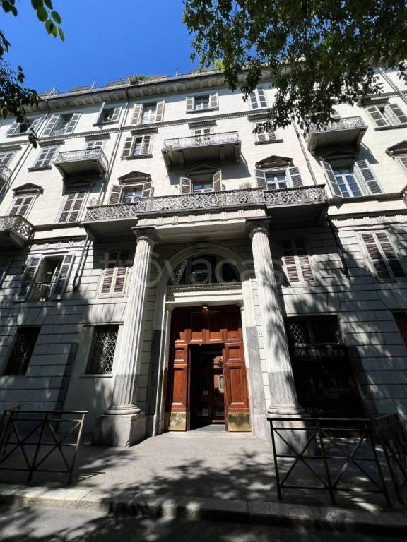 appartamento in affitto a Torino in zona Centro Storico