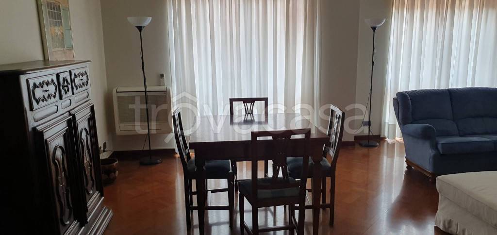 appartamento in affitto a Torino in zona Crocetta