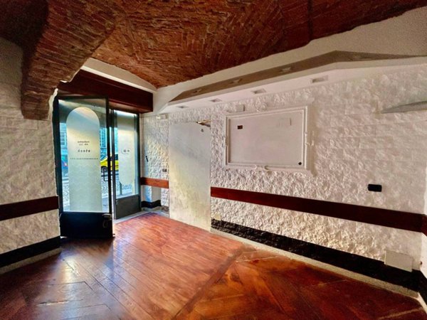 negozio in affitto a Torino