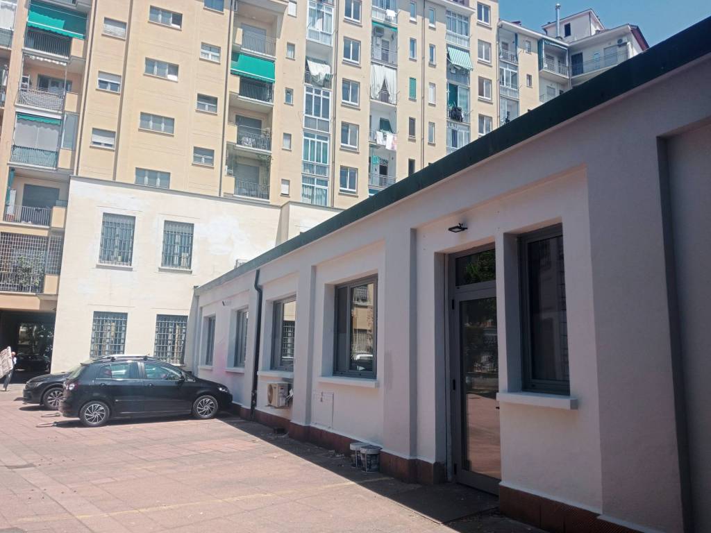 negozio in affitto a Torino in zona Borgo San Paolo