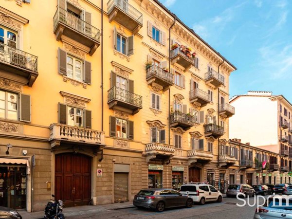 negozio in affitto a Torino in zona Crocetta