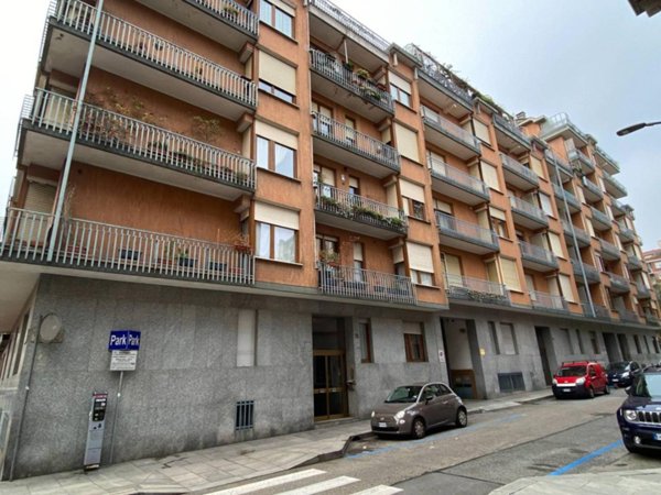 appartamento in affitto a Torino in zona Crocetta