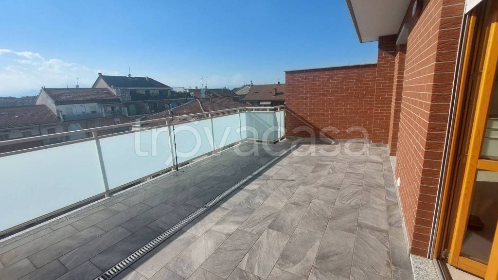 appartamento in affitto a Torino in zona Mirafiori Nord
