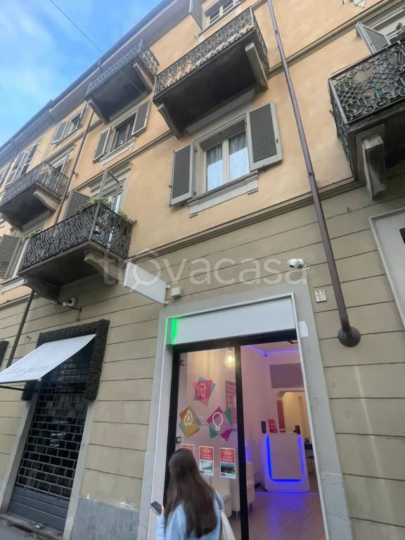 appartamento in affitto a Torino in zona Cit Turin