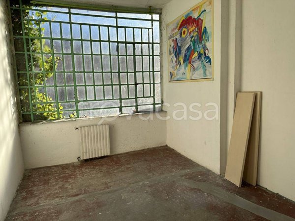 negozio in affitto a Torino in zona Madonna di Campagna