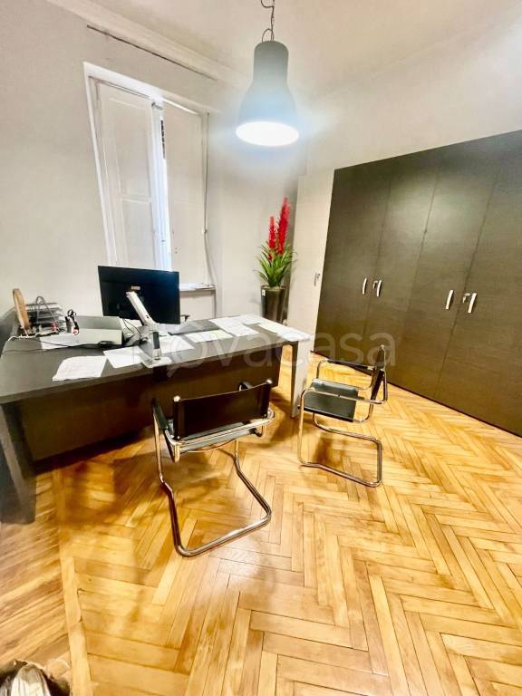 ufficio in affitto a Torino in zona Cit Turin