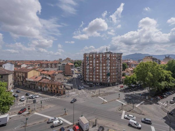 appartamento in affitto a Torino in zona Aurora