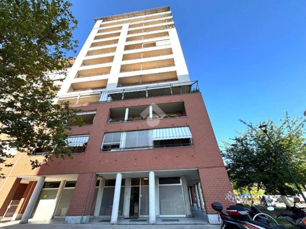 ufficio in affitto a Torino in zona Lucento