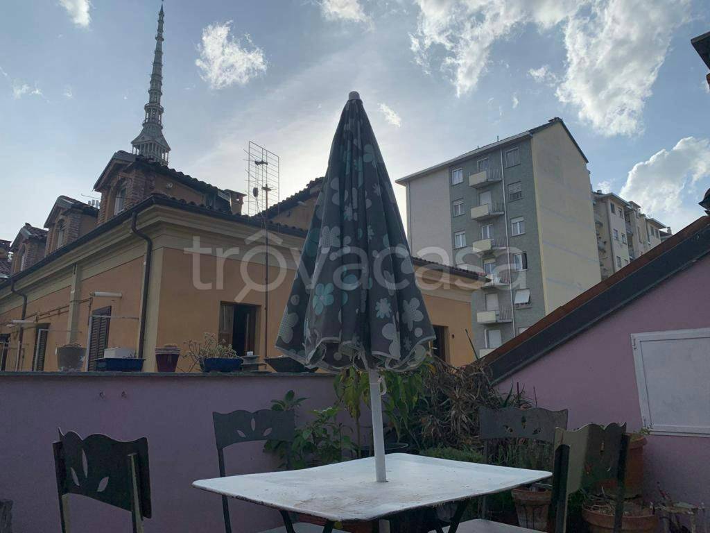 appartamento in affitto a Torino in zona Vanchiglia