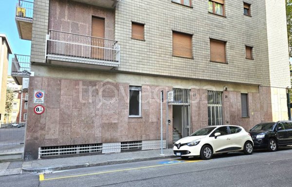 ufficio in affitto a Torino in zona Cit Turin