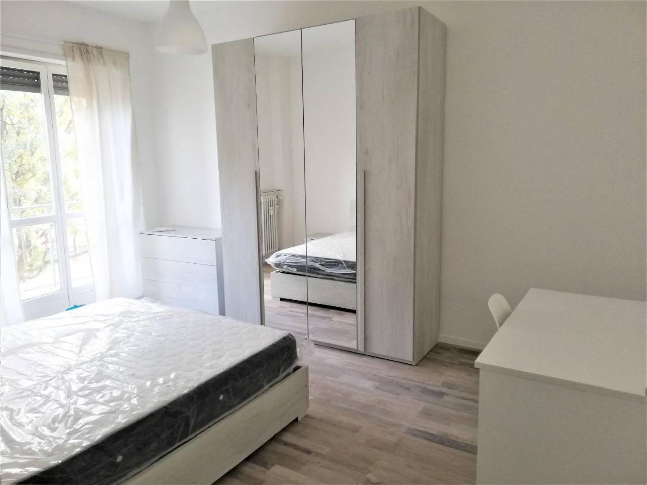 negozio in affitto a Torino in zona Mirafiori Sud