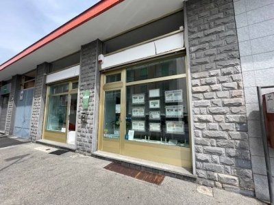 negozio in affitto a Torino in zona Bertolla
