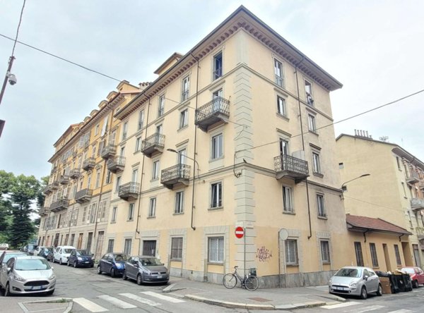 appartamento in affitto a Torino in zona Aurora