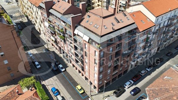 appartamento in affitto a Torino in zona Crocetta