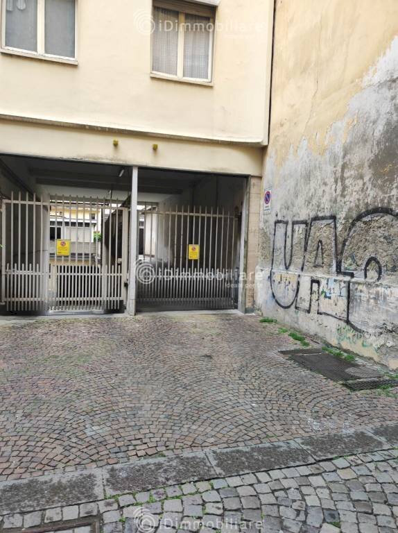 locale di sgombero in affitto a Torino in zona Centro Storico