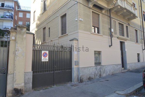 locale di sgombero in affitto a Torino in zona Gran Madre