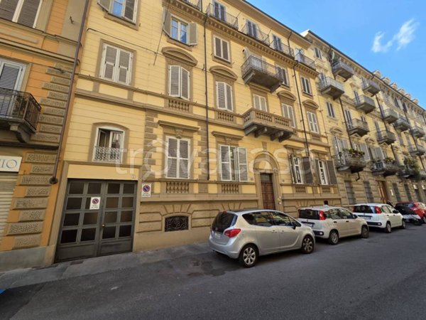 appartamento in affitto a Torino in zona Crocetta