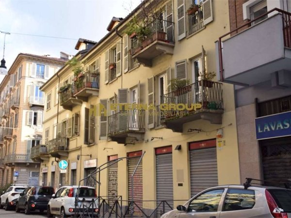 negozio in affitto a Torino in zona San Salvario