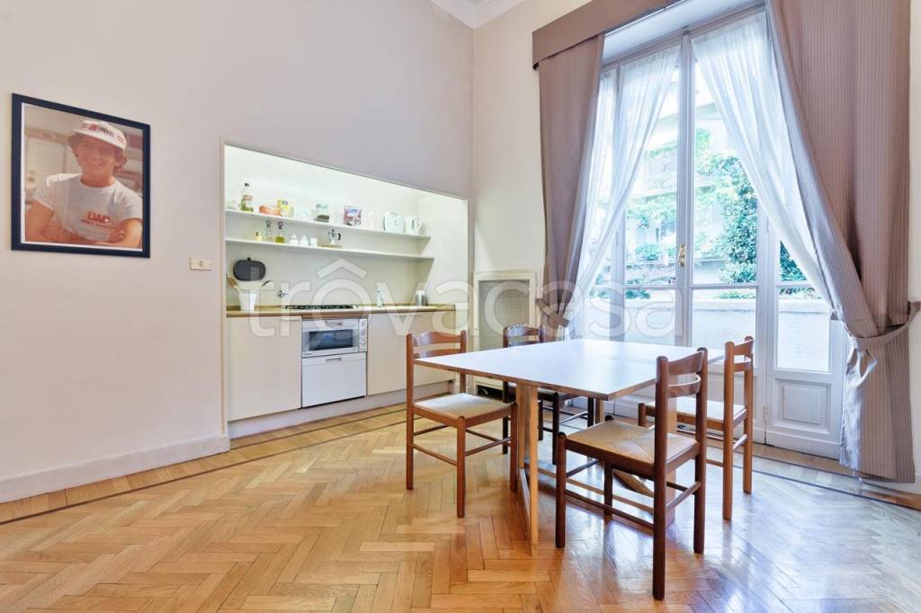 appartamento in affitto a Torino in zona Crocetta