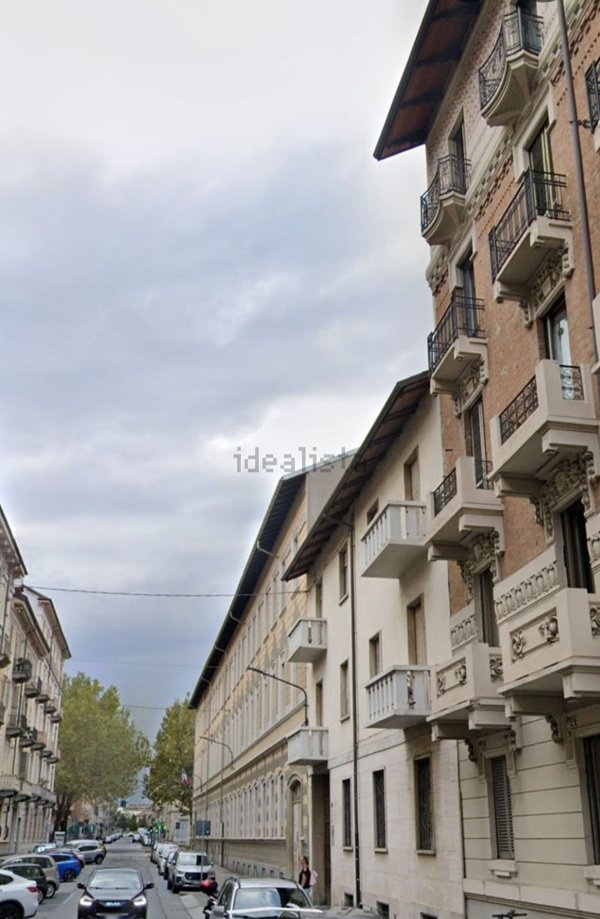 appartamento in affitto a Torino in zona Crocetta