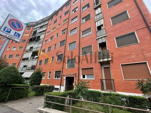 appartamento in affitto a Torino in zona Falchera