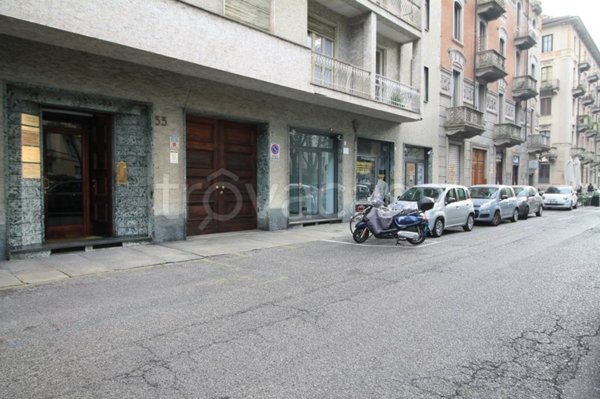 negozio in affitto a Torino in zona Crocetta