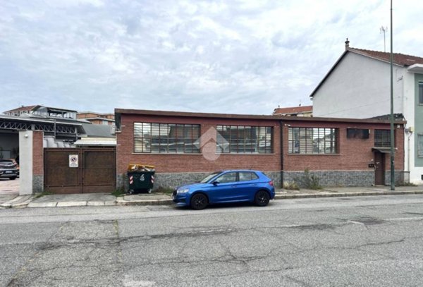 negozio in affitto a Torino in zona Madonna di Campagna