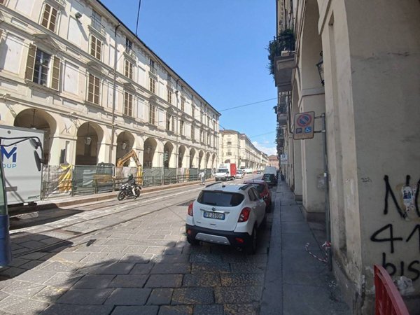negozio in affitto a Torino in zona Centro Storico