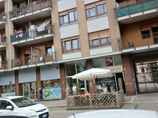 negozio in affitto a Torino in zona Millefonti