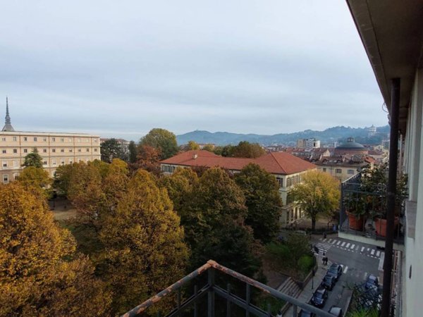 appartamento in affitto a Torino in zona Centro Storico