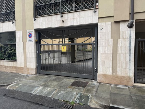 negozio in affitto a Torino in zona San Donato