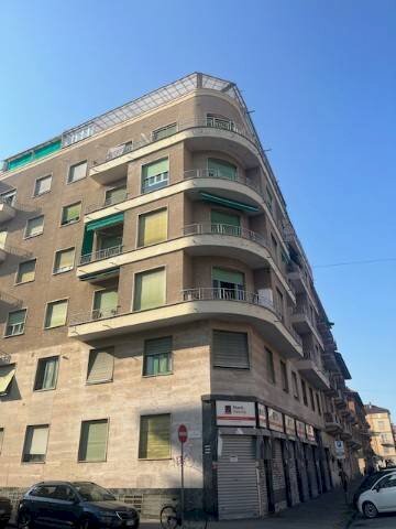 appartamento in affitto a Torino in zona Cit Turin