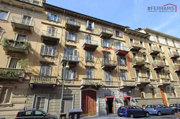 appartamento in affitto a Torino in zona Crocetta