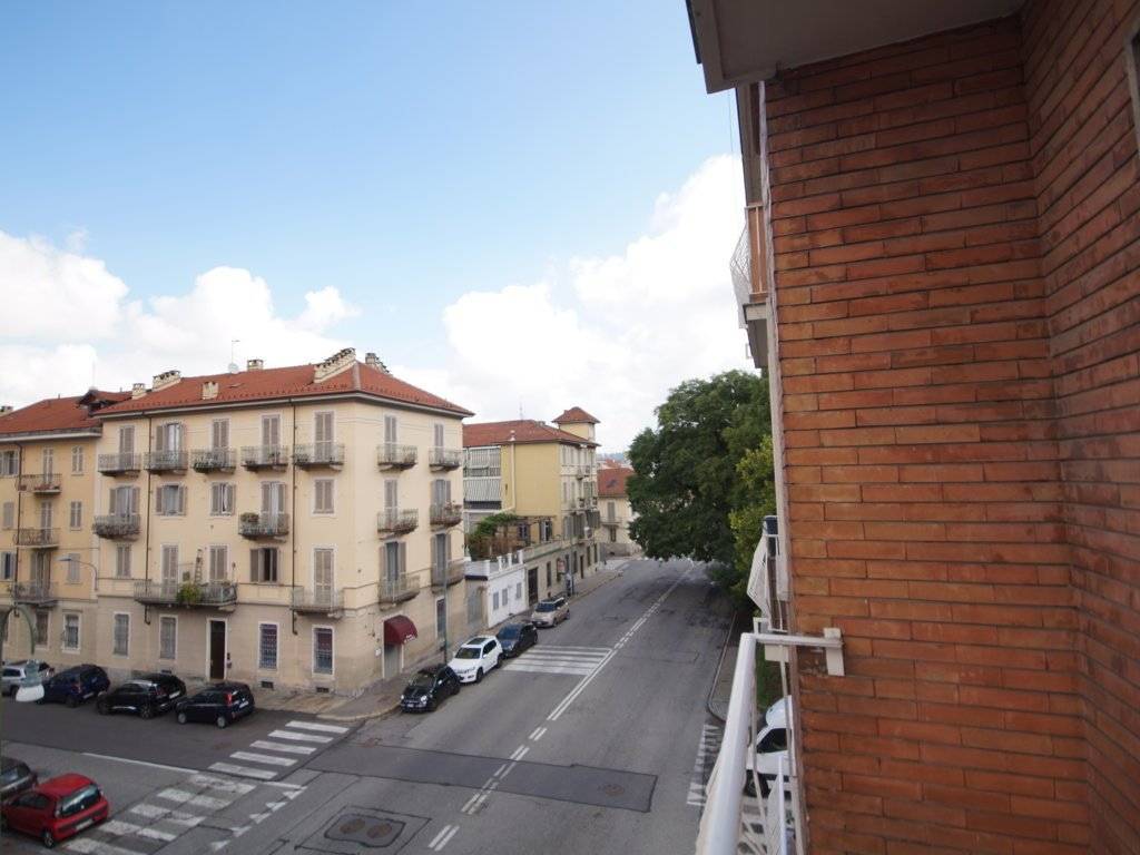 appartamento in affitto a Torino in zona Madonna del Pilone