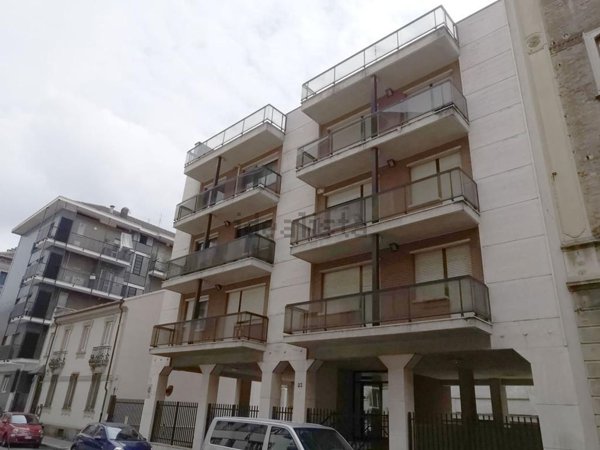 appartamento in affitto a Torino in zona Cit Turin