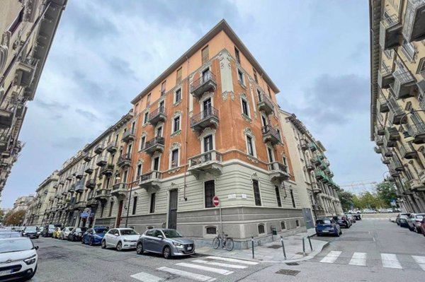 appartamento in affitto a Torino in zona Crocetta
