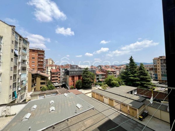 appartamento in affitto a Torino in zona Lingotto