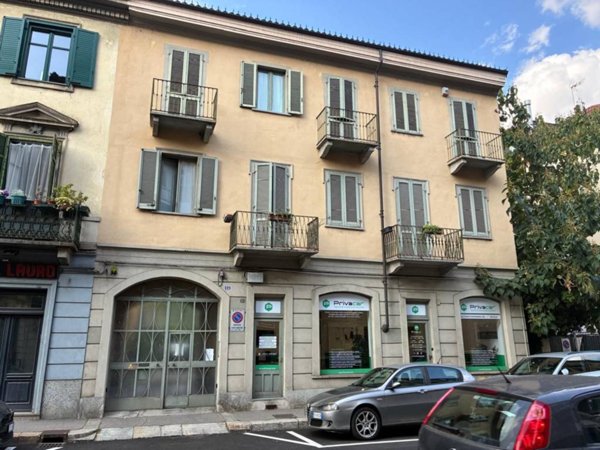 negozio in affitto a Torino in zona Sassi