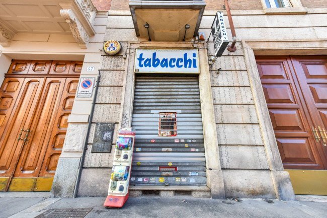 negozio in affitto a Torino