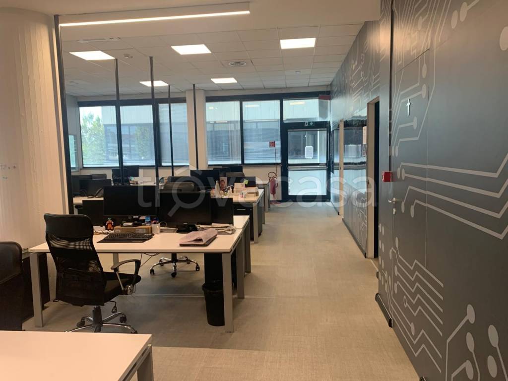 ufficio in affitto a Torino in zona Mirafiori Sud