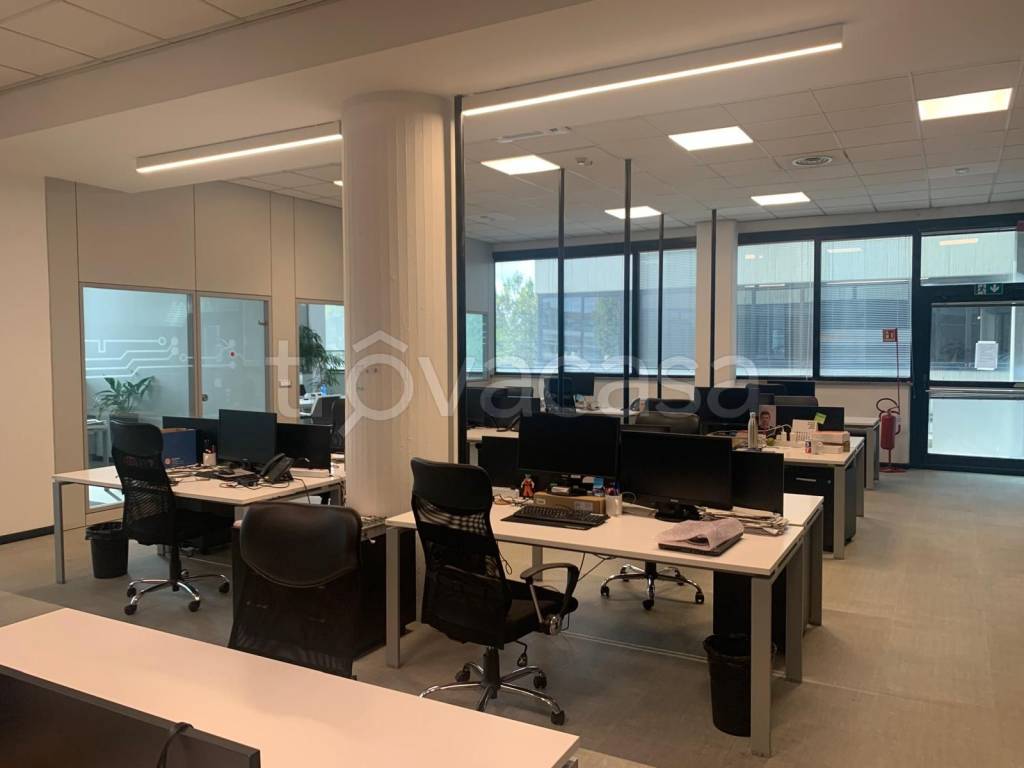 ufficio in affitto a Torino in zona Mirafiori Sud