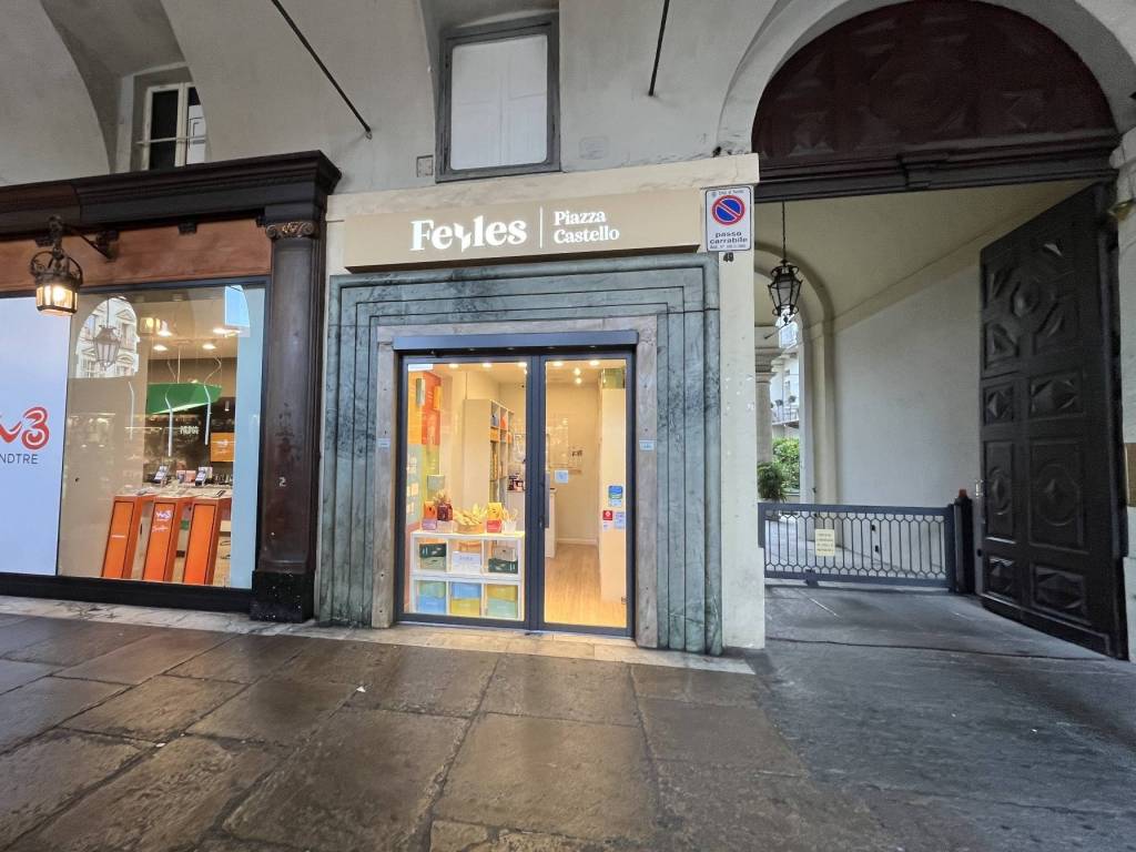 negozio in affitto a Torino in zona Centro Storico