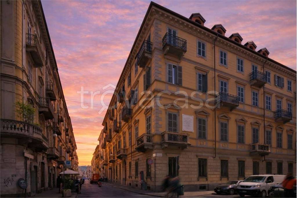 appartamento in affitto a Torino in zona Centro Storico